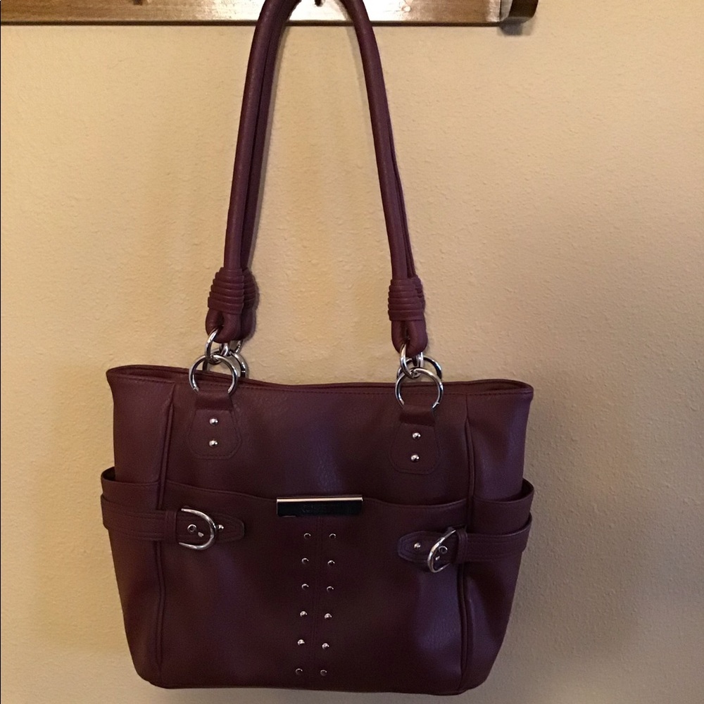 🔴🔴SOLD🔴🔴 Rosetti Brand Purse